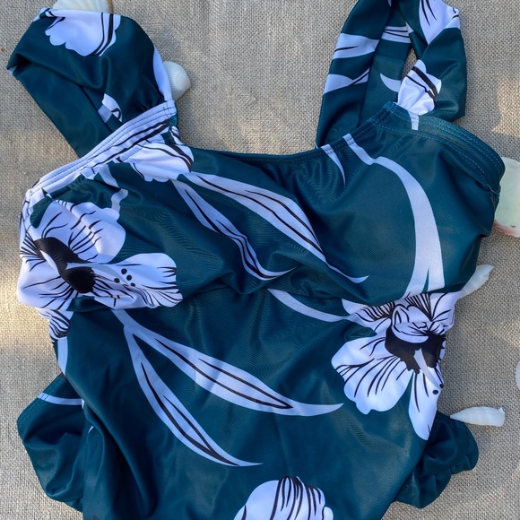 Lovely Floral Ruched Green One Piece Swim Suit - Picture 10 of 15